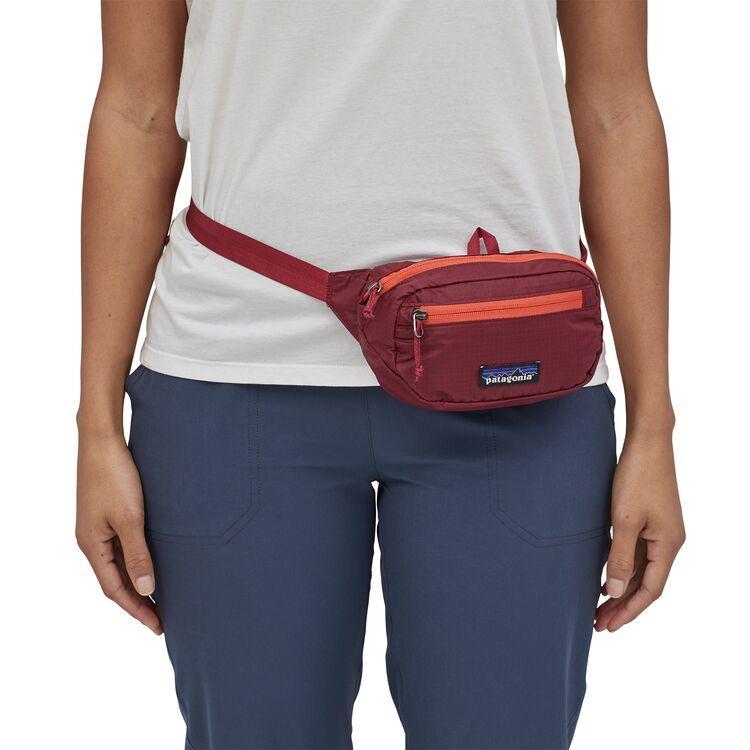 Ultralight Black Hole Mini Hip Pack 1L Roamer Red-Patagonia-Bearco.fr